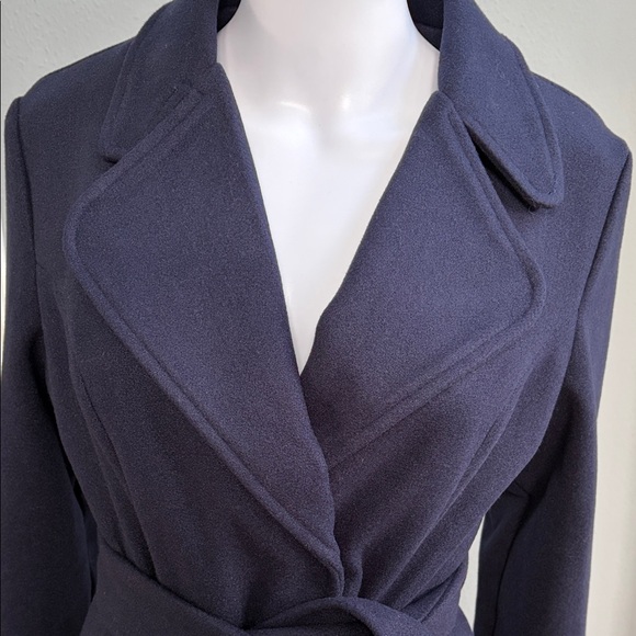 Kate Kasin Black Belted Wool-Blend Coat Jacket Size Medium - Picture 2 of 8